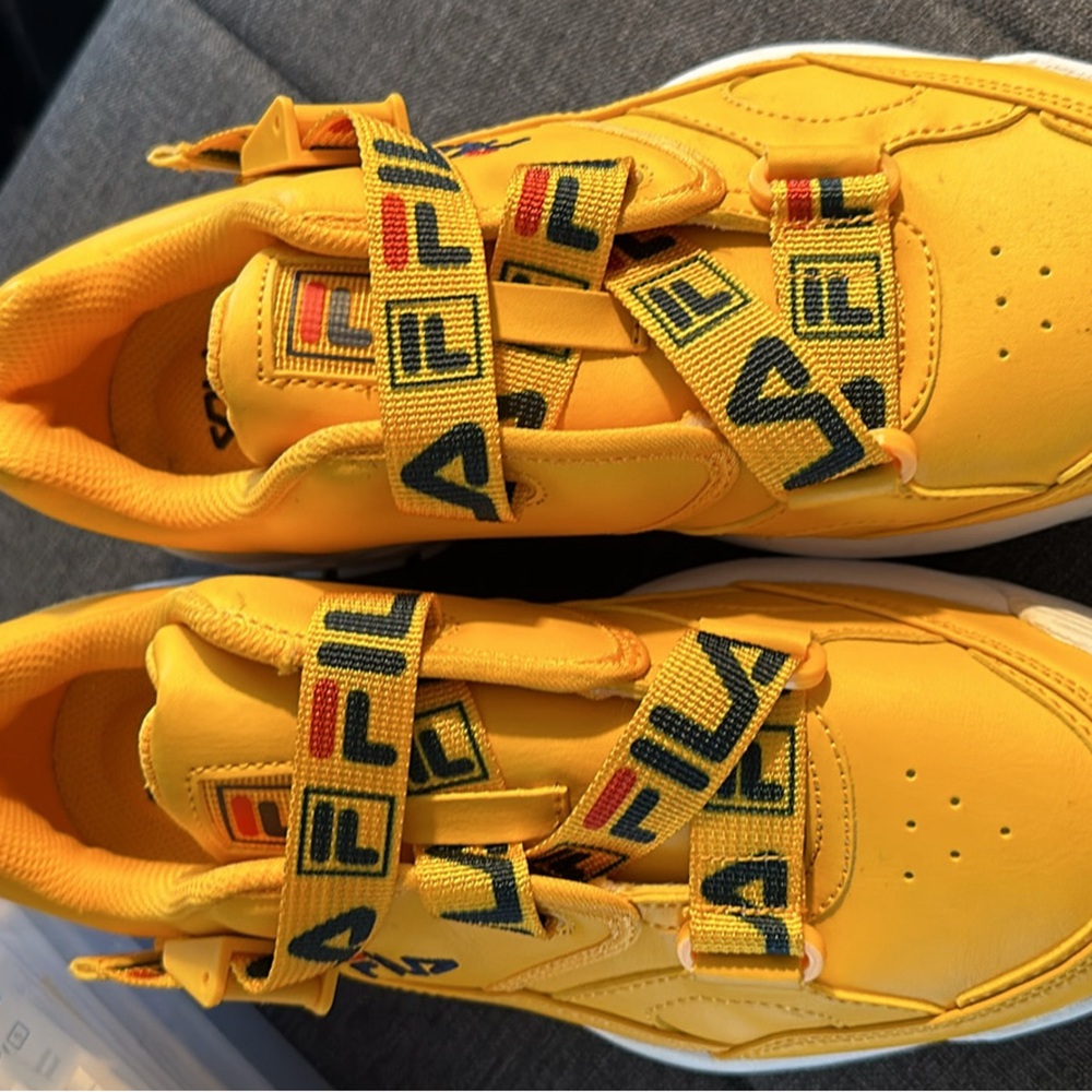 FILA